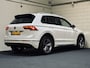 Volkswagen Tiguan 1.5 TSI ACT Highline R-Line | Panorama | Leder | Trekhaak