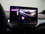 Volkswagen ID.4 Pro Limited Edition 77 kWh | Navigatie | Draadloze Apple Carplay | Adaptieve cruise control | Parkeersensoren | Climate control | Stoel en Stuur verwarming | Trekhaak | IQ-matrix verlichting | Elektrische achterklep |
