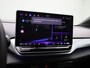 Volkswagen ID.4 Pro Limited Edition 77 kWh | Navigatie | Draadloze Apple Carplay | Adaptieve cruise control | Parkeersensoren | Climate control | Stoel en Stuur verwarming | Trekhaak | IQ-matrix verlichting | Elektrische achterklep |