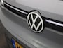 Volkswagen ID.4 Pro Limited Edition 77 kWh | Navigatie | Draadloze Apple Carplay | Adaptieve cruise control | Parkeersensoren | Climate control | Stoel en Stuur verwarming | Trekhaak | IQ-matrix verlichting | Elektrische achterklep |