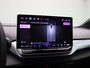 Volkswagen ID.4 Pro Limited Edition 77 kWh | Navigatie | Draadloze Apple Carplay | Adaptieve cruise control | Parkeersensoren | Climate control | Stoel en Stuur verwarming | Trekhaak | IQ-matrix verlichting | Elektrische achterklep |