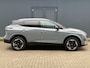 Nissan Qashqai 1.3 MHEV Xtronic N-Connecta Automaat / HUD / Nieuw Model / Facelift / Design Pack / Cold Pack / Allseason banden / Trekgewicht 1800 kg / Stuur-, Stoel en Voorruitverwarming / Elektrische achterklep /Rondomzicht camera / Adaptief CC /