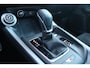 Alfa Romeo Tonale PHEV 280PK VELOCE | NIEUWE AUTO! | PANORAMISCH SCHUIF/KANTEL DAK | WINTERPACK: STOEL/STUUR VERWARMING | TECHNOLOGY PACK: PARKEERWAARSCHUWING VOOR EN ACHTER/360° CAMERA/AUTOMATISCH INPARKEREN/ AUTONOMOUS DRIVING LEVEL 2: ADAPTIVE CRUISE CONTROL/LANE CENTERING ASSIST/TRAFFIC JAM ASSIST DODEHOEK DETECTIE AUTOMATISCH DIMMENDE BUITENSPIEGELS | DRAADLOZE TELEFOONLADER | FULL LED MATRIX KOPLAMPEN | DUAL STAGE VALVE: ACTIEVE DEMPING | KEYLESS ENTRY/START | 19" LICHTMETALEN VELGEN | ROODGESPOTEN BREMBO REMKLAUWEN | NAVIGATIE | DRAADLOZE APPLE CARPLAY/ANDROID AUTO | ELEKTRISCH BEDIENBARE ACHTERKLEP |