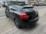 Mercedes-Benz GLA 180 AMG LED/LMV18/CAM/LEER/NAV/PANO