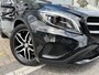 Mercedes-Benz GLA 180 AMG LED/LMV18/CAM/LEER/NAV/PANO