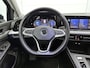 Volkswagen Golf Variant 1.5 eTSI Life Business | ACHTERUITRIJCAMERA | NAVIGATIE | APPLE CARPLAY | PARKEERSENSOREN | HEAD UP DISPLAY | ELEKTRISCHE ACHTERKLEP |