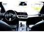 BMW 3-Serie 330e High Executive AUT 292PK LED/LEER/NAV/LMV19