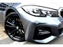 BMW 3-Serie 330e High Executive AUT 292PK LED/LEER/NAV/LMV19
