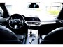 BMW 3-Serie 330e High Executive AUT 292PK LED/LEER/NAV/LMV19