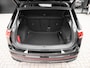 Volkswagen Tiguan 1.5 R-Line Business+ / Black Edition / Adaptive Cruise Control /  IQ Light / Wegklapbare Trekhaak