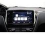 Peugeot 208 1.2 PureTech Signature 82 PK | Handgeschakeld | Airco | Navigatie | Cruise Control | Parkeersensor | Licht metalen velgen | Bluetooth | 1e eigenaar