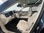 Volvo XC60 T6 Plug-in hybrid AWD Ultra Bright | Luchtvering | 360 camera | Adaptieve cruise control | Panoramadak | Head-up display | Geluidsisolerend glas | Voorverwarmingsinstallatie |