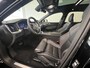 Volvo XC60 T6 Plug-in hybrid AWD Ultra Black Edition MY26 Facelift Luchtvering | 360 Camera | Apple Carplay/Android Auto | Audio premium | Cruise control adaptief | Head-up display | Extra getint glas |