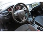 Opel Astra Sports Tourer 1.2 Design @ Tech, Pdc Voor + achter + camera, Trekhaak, Cruise, Clima, Navi, App connect, 4 nieuwe all Season banden