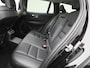 Volvo V60 2.0 T8 Recharge AWD R-Design | Achteruitrijcamera | Stoelverwarming | Cruise Control | Navigatie | Panoramadak | Lederen bekleding | Elektr. laadklep |