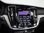 Volvo V60 2.0 T8 Recharge AWD R-Design | Achteruitrijcamera | Stoelverwarming | Cruise Control | Navigatie | Panoramadak | Lederen bekleding | Elektr. laadklep |