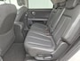 Hyundai Ioniq 5 Lounge 77.4 kWh Automaat / Origineel NL Auto / 03-2029 Fabrieksgarantie / Camera Spiegels / HUD / Apple Carplay Android Auto / Stuur-, Stoel en Achterbankverwarming / Rondomzicht camera / Elektrische achterklep / Trekgewicht 1600 kg / Bose Audio Systeem / Warmtepomp /
