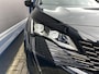 Peugeot 3008 1.6 HYbrid4 300PK GT | 4-Wielaandrijving | Plug-In Hybride | Navigatie | Night Vision | Stoelverwarming | Adaptieve Cruise Control | Climate Control | Keyless Entry | Dode Hoek Detectie | All Season Banden | Half Lederen Bekleding |