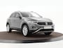 Volkswagen T-Roc 1.5 TSI 150pk DSG Life Edition · Camera · Keyless · Apple/Android Car Play · Navigatie · P-Sensoren · Parkeer Assistent · 17'' Inch · Garantie t/m 30-01-2027