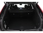 Volvo XC60 T6 Plug-in hybrid Ultra Black Edition | Trekhaak | Panoramadak | Head-Up | 360 Camera | 21 Inch