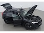 Volvo XC60 T6 Plug-in hybrid Ultra Black Edition | Trekhaak | Panoramadak | Head-Up | 360 Camera | 21 Inch