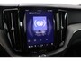 Volvo XC60 T6 Plug-in hybrid Ultra Black Edition | Trekhaak | Panoramadak | Head-Up | 360 Camera | 21 Inch