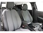 Peugeot 208 1.2 PureTech Allure Pack 100 PK | Handgeschakeld | Start/stop | Navigatie | Airco | Cruise Control | Bluetooth | Licht metalen velgen | BTW auto | 1e eigenaar