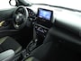 Toyota Yaris Cross 1.5 Hybrid Explore | Parkeer sensoren | Navigatie | Stoelverwarming |