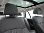 BMW 5-Serie Touring 530e Luxury Line Plug In Hybrid 294pk Dealer O.H PHEV | Trekhaak Af Fabriek | Panodak | Camera | Lederen Sportstoelen Memory & Verwarmd | Apple Carplay | Cruise Control | Navigatie | Virtual | DAB |