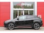 Alfa Romeo Junior 1.2 Turbo 136PK IBRIDA SPECIALE | NIEUWE AUTO! | PANORAMISCH SCHUIF/KANTEL DAK | SPORT PACK: SABELT SPORT STOELEN/ALCANTARA STUURWIEL | TECHNO PACK: LED MATRIX KOPLAMPEN/DRAADLOZE TELEFOONLADER/ACHTERUITRIJ CAMERA | VERWARMBARE VOORRUIT | 18" LICHTMETALEN VELGEN "PETALI" | DRAADLOZE APPLE CARPLAY/ANDROID AUTO | NAVIGATIE | STOEL VERWARMING | DODEHOEK DETECTIE | ELEKTRISCH BEDIENBARE ACHTERKLEP | KEYLESS ENTRY/START | ADAPTIVE CRUISE CONTROL |