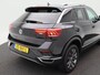 Volkswagen T-Roc 1.0 TSi 115 Pk Sport | Adaptive Cruise | Carplay | Navigatiesysteem | LED | Privacy Glass | Sensoren | Climate Control | 17 Inch
