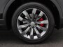 Volkswagen T-Roc 1.0 TSi 115 Pk Sport | Adaptive Cruise | Carplay | Navigatiesysteem | LED | Privacy Glass | Sensoren | Climate Control | 17 Inch