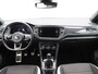 Volkswagen T-Roc 1.0 TSi 115 Pk Sport | Adaptive Cruise | Carplay | Navigatiesysteem | LED | Privacy Glass | Sensoren | Climate Control | 17 Inch