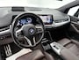BMW 2-Serie Active Tourer 220i / Navigatie / Leder / Head up display / Elec. stoelen