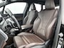 BMW 2-Serie Active Tourer 220i / Navigatie / Leder / Head up display / Elec. stoelen
