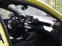 Peugeot 208 GT 1.2 Hybrid 110pk Automaat PDC + CAM. VOOR | 17''LM | DODE HOEK | KEYLESS | APPLE-CARPLAY | DAB