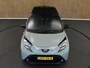 Toyota Aygo X 1.0 VVT-i MT Pulse - ACHTERUITRIJCAMERA - APPLE CARPLAY/ANDROID AUTO - STOELVERWARMING - CRUISE CONTROL ADAPTIEF - LED KOPLAMPEN - LICHTMETALEN VELGEN 17" INCH - BLUETOOTH TELEFOONVOORBEREIDING - RIJSTROOKSENSOR MET CORRECTIE