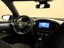 Toyota Aygo X 1.0 VVT-i MT Pulse - ACHTERUITRIJCAMERA - APPLE CARPLAY/ANDROID AUTO - STOELVERWARMING - CRUISE CONTROL ADAPTIEF - LED KOPLAMPEN - LICHTMETALEN VELGEN 17" - BLUETOOTH TELEFOONVOORBEREIDING