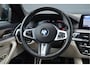 BMW 5-Serie Touring 520i High Executive | M-PAKKET | 360 CAM | CARPLAY |