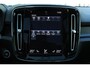 Volvo XC40 T5 Automaat Plug-in hybrid Plus Bright | Panoramadak | Adaptieve Cruise Control | Getint glas | 19" Lichtmetalen velgen | Alarm klasse 3 | Harman Kardon | 360 graden camera | LED Mistlampen