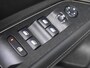 Peugeot 3008 1.2 PureTech Blue Lease Premium | Automaat | Trekhaak | 19 inch lichtmetalen velgen | Elektrisch bedienbare kofferbakklep | Navigatie | Achteruitrijcamera | Draadloze telefoonlader | Keyless entry en start