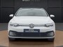 Volkswagen Golf 1.4 eHybrid Style | Pano dak | Camera | Stuur-/Stoelverwarming | LED | Navigatie | ACC |