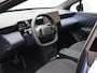 Lynk & Co 02 Core 66 kWh / Adaptieve Cruise / Stoelverwarming / Panoramadak / Parkeercamera / Elektrische Kofferbak / Dodehoek Assistent / Parkeersensoren / Snelweg Assistent / Carplay /