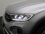 Volkswagen T-Roc 1.0 TSI Life | 115 PK | Airco | Digital Cockpit | All Season Banden | Navi by Shop | Park Assist