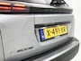 Peugeot e-2008 EV GT 54 kWh 156 pk Automaat | Navigatie | Achteruitrijcamera | Parkeersensoren Voor en Achter | Alcantara Bekleding | Sportstoelen | Full-LED Koplampen | Keyless Entry/Start | Climate Control | Cruise Control | 17" Lichtmetalen Velgen | Apple Carplay/Android Auto |