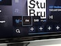 Peugeot e-2008 EV GT 54 kWh 156 pk Automaat | Navigatie | Achteruitrijcamera | Parkeersensoren Voor en Achter | Alcantara Bekleding | Sportstoelen | Full-LED Koplampen | Keyless Entry/Start | Climate Control | Cruise Control | 17" Lichtmetalen Velgen | Apple Carplay/Android Auto |