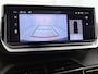 Peugeot e-2008 EV GT 54 kWh 156 pk Automaat | Navigatie | Achteruitrijcamera | Parkeersensoren Voor en Achter | Alcantara Bekleding | Sportstoelen | Full-LED Koplampen | Keyless Entry/Start | Climate Control | Cruise Control | 17" Lichtmetalen Velgen | Apple Carplay/Android Auto |