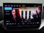 Volkswagen ID.5 Pro Business 77 kWh accu, 210 kW / 286 pk SUV Elek | 360 Camera | Led matrix | Navigatie | Elektrische Achterklep | Panoramdak | Stoelverwarming |