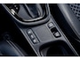 Toyota Yaris 1.5 Hybrid Style Bi-Tone | Climate control | Automaat | Adaptive cruise control | Achteruitrijcamera | 4 Seizoenen banden | 10 jaar garantie