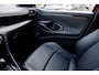 Toyota Yaris 1.5 Hybrid Style Bi-Tone | Climate control | Automaat | Adaptive cruise control | Achteruitrijcamera | 4 Seizoenen banden | 10 jaar garantie